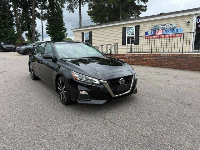 2021 Nissan Altima 2.5 SR FWD photo