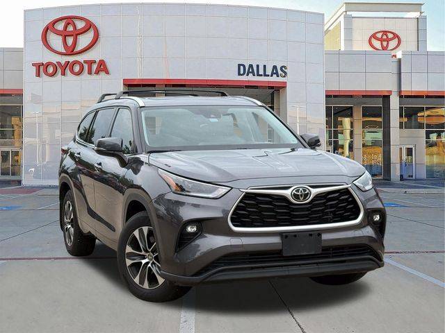 2021 Toyota Highlander XLE FWD photo
