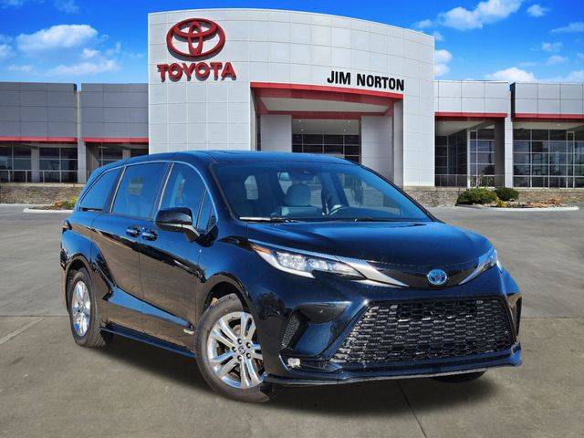 2021 Toyota Sienna XSE AWD photo