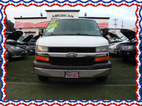 2015 Chevrolet Express LT RWD photo