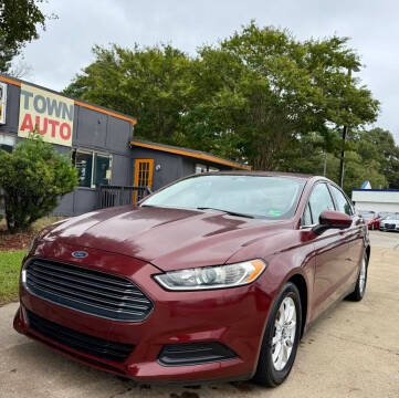 2015 Ford Fusion S FWD photo