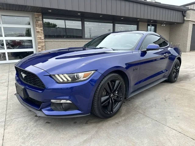 2015 Ford Mustang EcoBoost Premium RWD photo