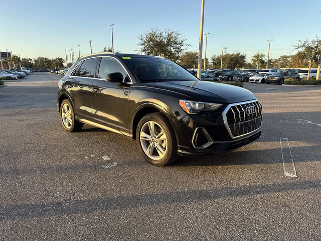 2022 Audi Q3 S line Premium AWD photo