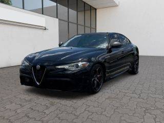 2019 Alfa Romeo Giulia  RWD photo