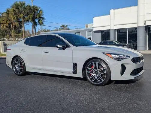2022 Kia Stinger GT2 RWD photo
