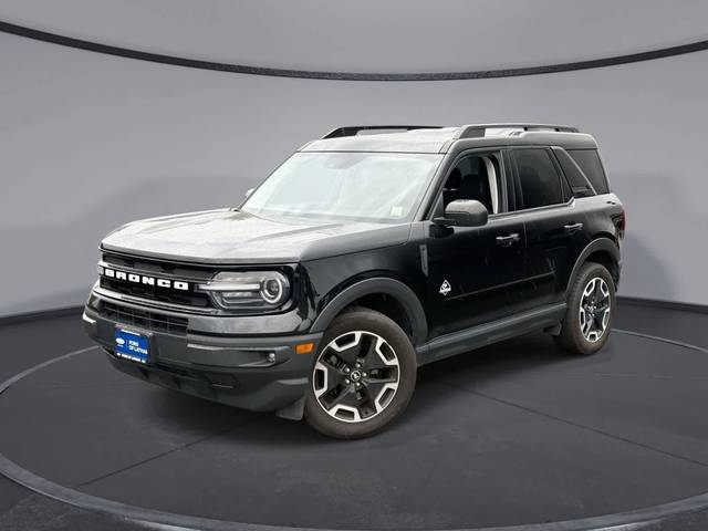 2021 Ford Bronco Sport Outer Banks 4WD photo