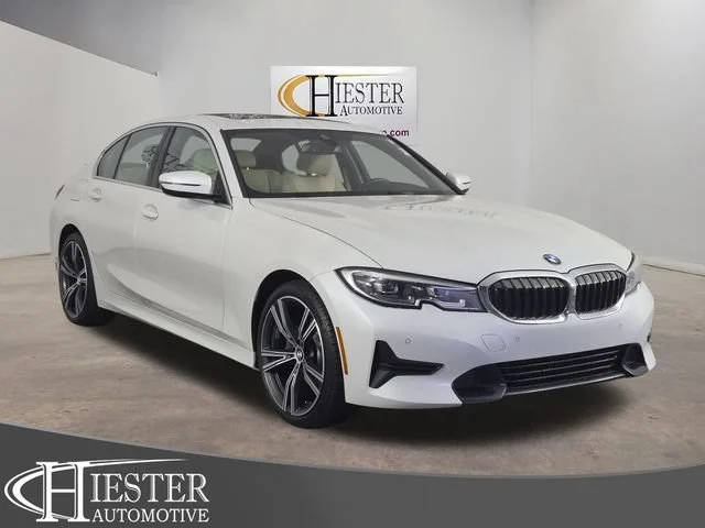 2022 BMW 3 Series 330i RWD photo