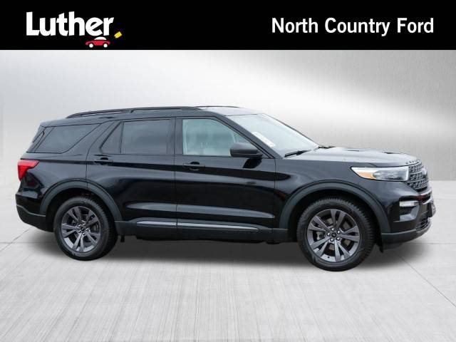 2021 Ford Explorer XLT 4WD photo