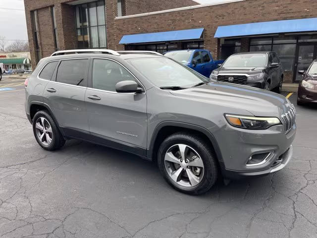 2021 Jeep Cherokee Limited 4WD photo