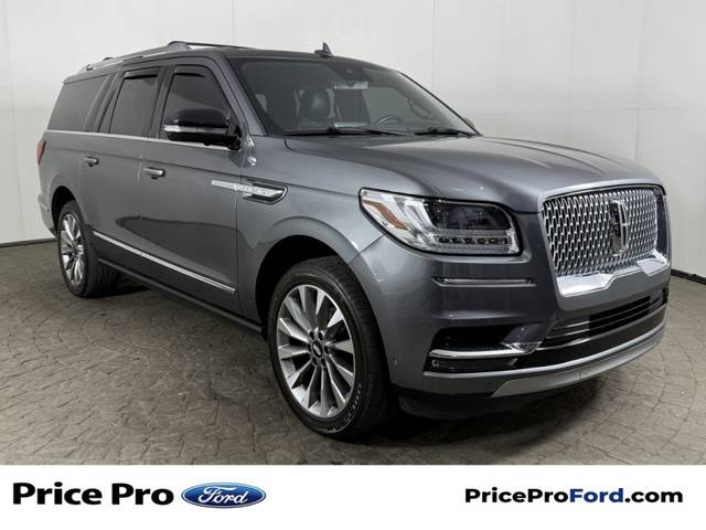 2021 Lincoln Navigator L Reserve 4WD photo