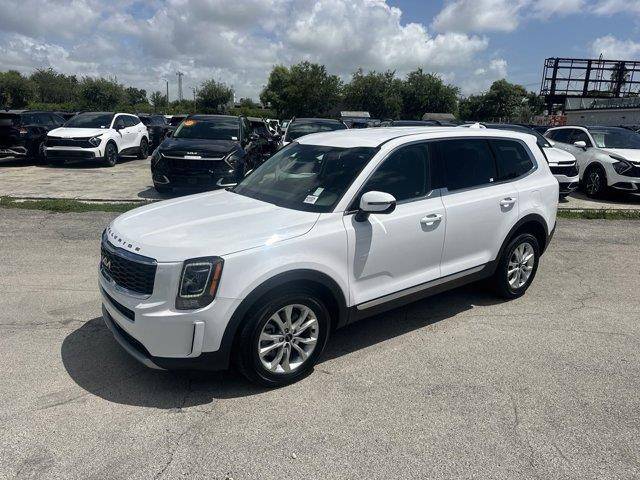 2022 Kia Telluride LX FWD photo