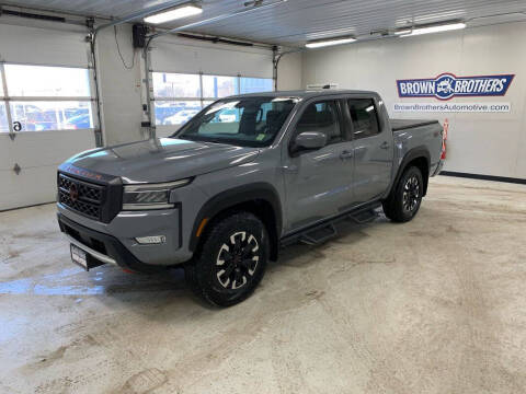 2022 Nissan Frontier PRO-4X 4WD photo