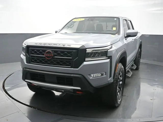 2022 Nissan Frontier PRO-4X 4WD photo