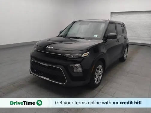 2022 Kia Soul LX FWD photo