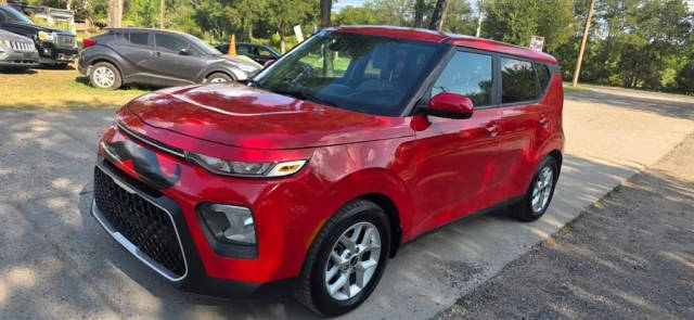 2022 Kia Soul LX FWD photo