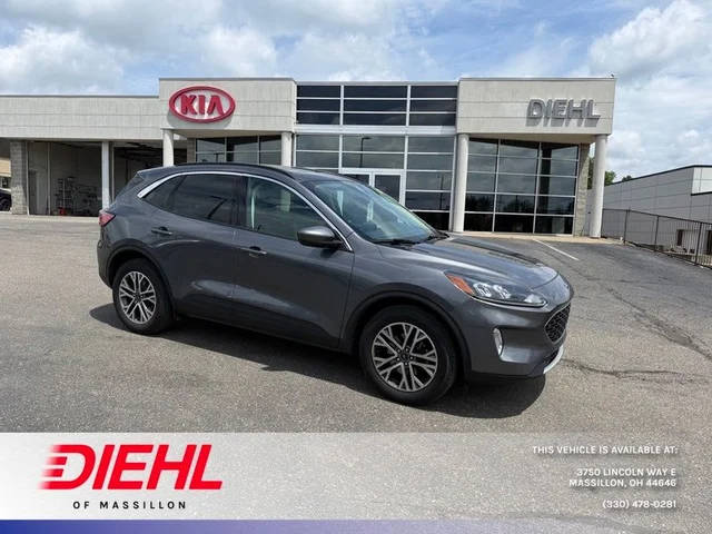 2021 Ford Escape SEL AWD photo