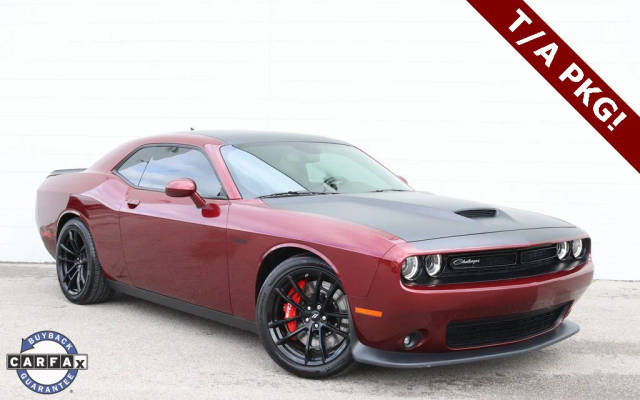 2021 Dodge Challenger R/T Scat Pack RWD photo