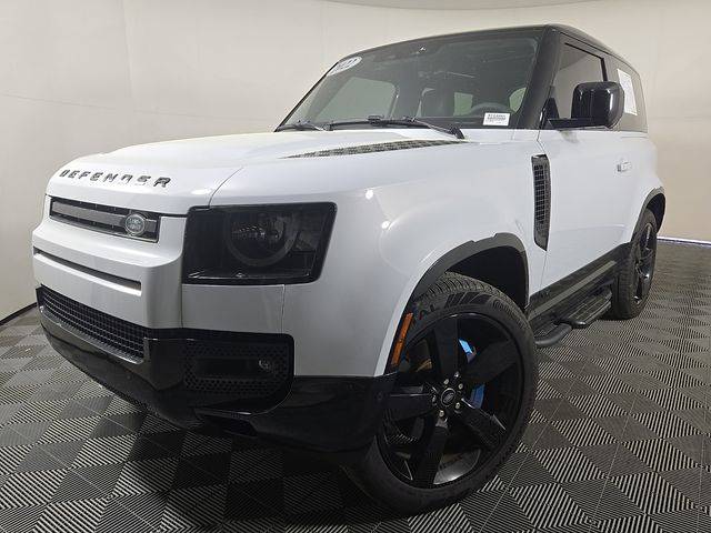 2022 Land Rover Defender 90 V8 AWD photo