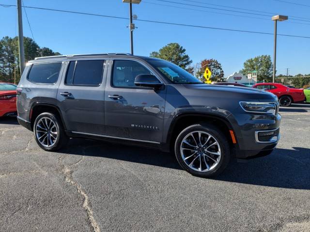 2022 Jeep Wagoneer Series III 4WD photo