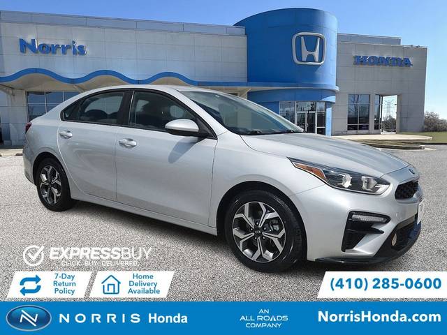 2021 Kia Forte LXS FWD photo