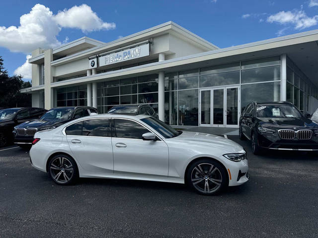 2022 BMW 3 Series 330i RWD photo