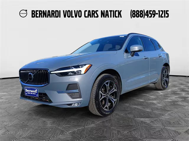 2022 Volvo XC60 Momentum AWD photo