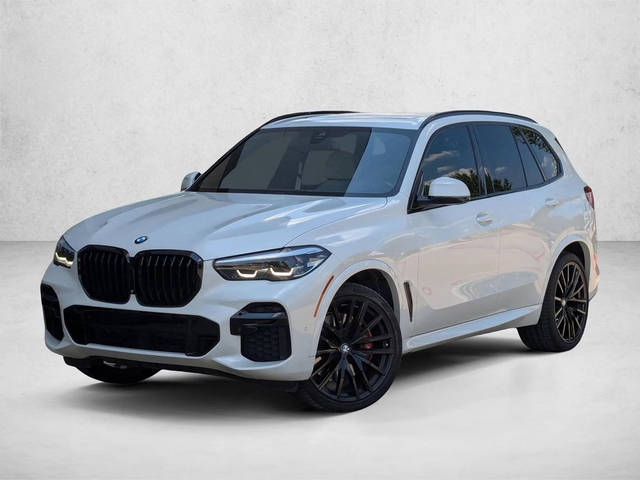 2022 BMW X5 M50i AWD photo