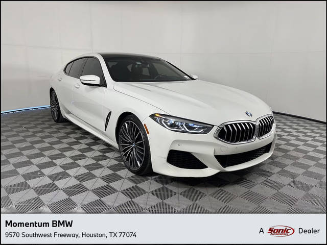 2022 BMW 8 Series 840i RWD photo