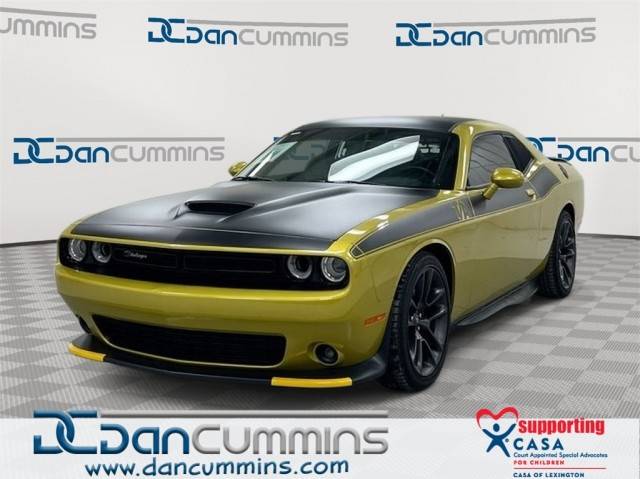 2021 Dodge Challenger R/T RWD photo