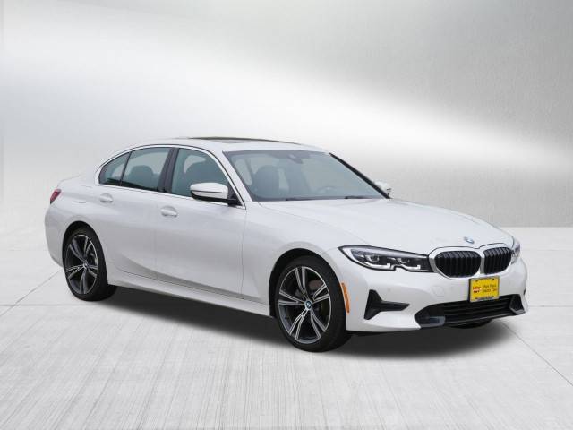2022 BMW 3 Series 330i xDrive AWD photo