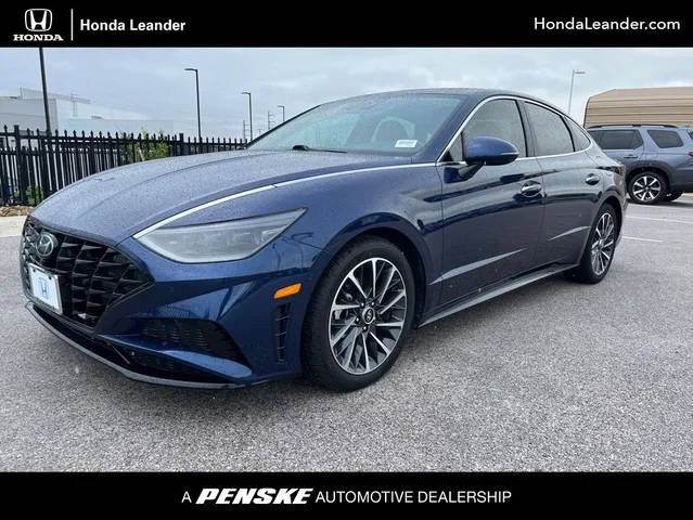 2022 Hyundai Sonata Limited FWD photo
