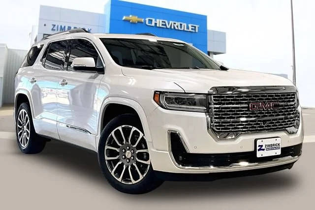 2022 GMC Acadia Denali AWD photo