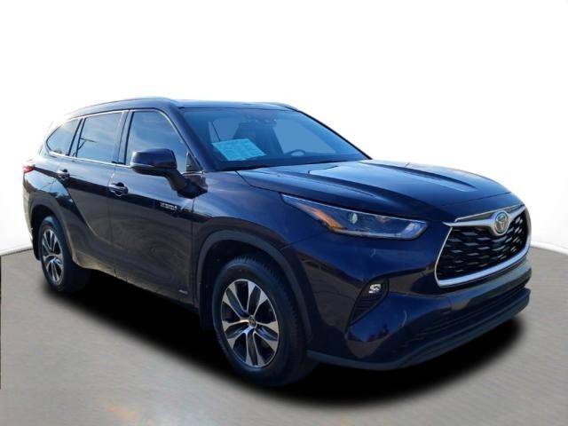 2021 Toyota Highlander Hybrid XLE AWD photo