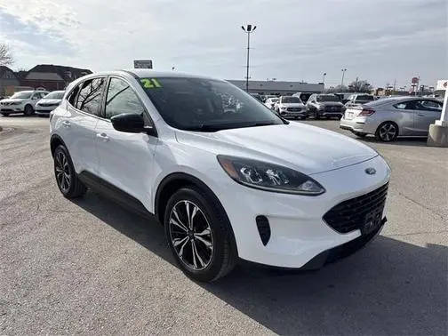 2021 Ford Escape SE Hybrid FWD photo