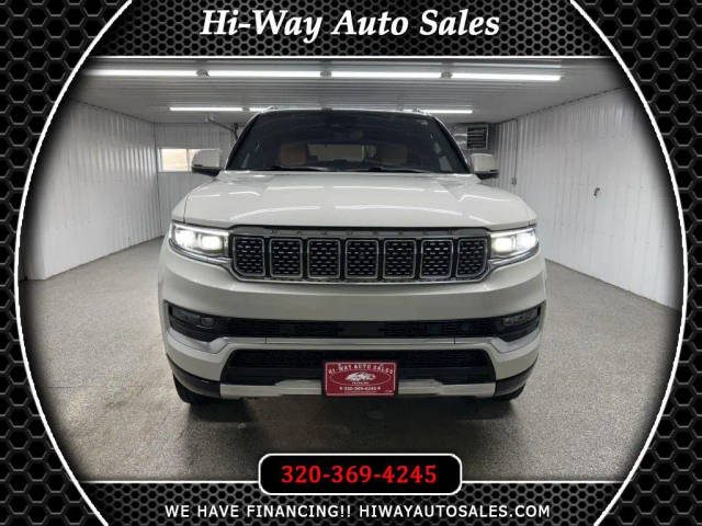 2022 Jeep Grand Wagoneer Series III 4WD photo