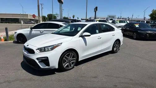 2021 Kia Forte EX FWD photo