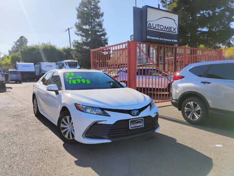 2022 Toyota Camry Hybrid LE FWD photo