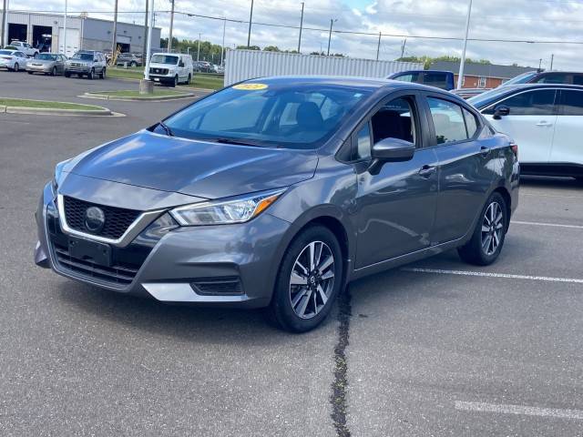 2021 Nissan Versa SV FWD photo