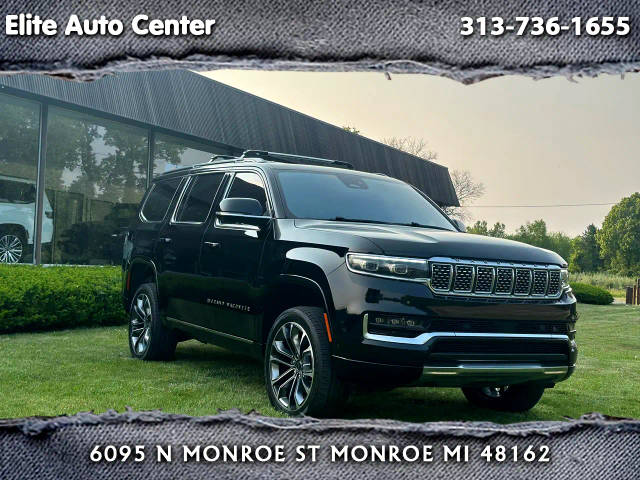 2022 Jeep Grand Wagoneer Series III 4WD photo