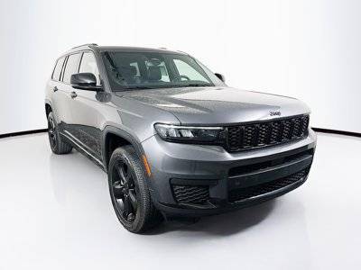 2021 Jeep Grand Cherokee L Altitude RWD photo