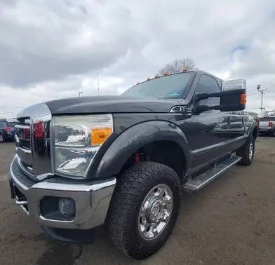 2016 Ford F-250 Super Duty XLT 4WD photo