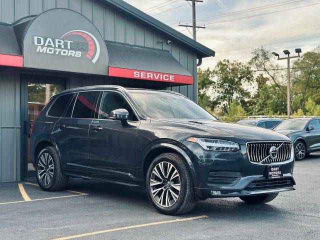 2021 Volvo XC90 Momentum AWD photo