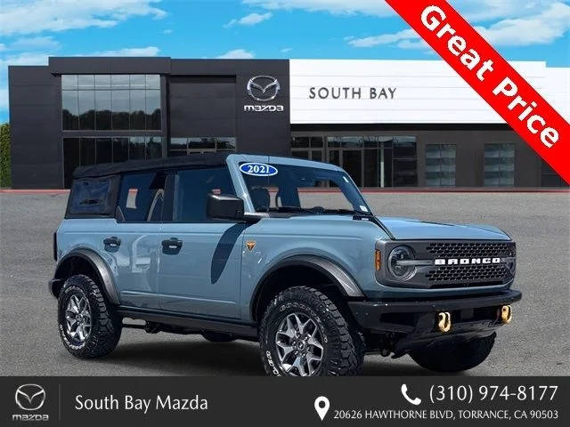 2021 Ford Bronco 4 Door Base 4WD photo