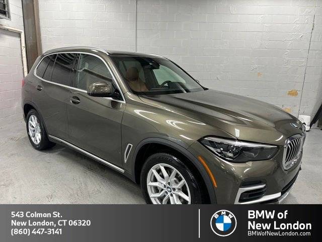 2022 BMW X5 xDrive40i AWD photo