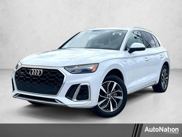 2022 Audi Q5 S line Premium AWD photo