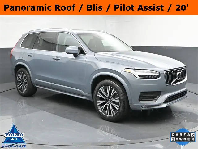 2022 Volvo XC90 Momentum FWD photo