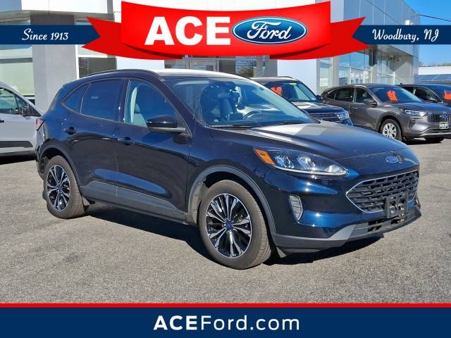 2021 Ford Escape SE AWD photo