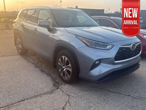 2021 Toyota Highlander XLE AWD photo