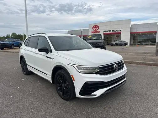 2022 Volkswagen Tiguan SE R-Line Black FWD photo