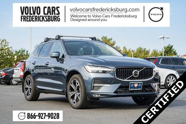 2022 Volvo XC60 Momentum AWD photo